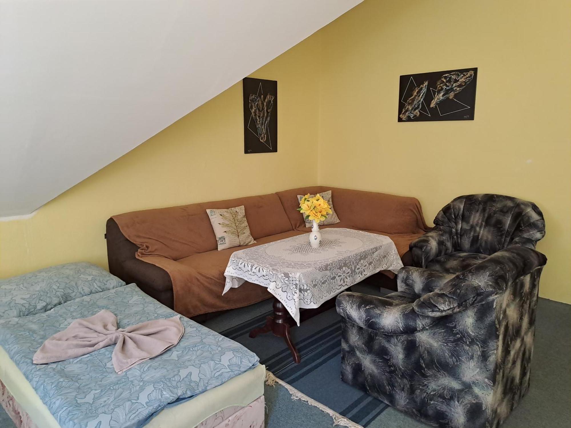 Hotel Kamenny Vrch Chomutov Zimmer foto